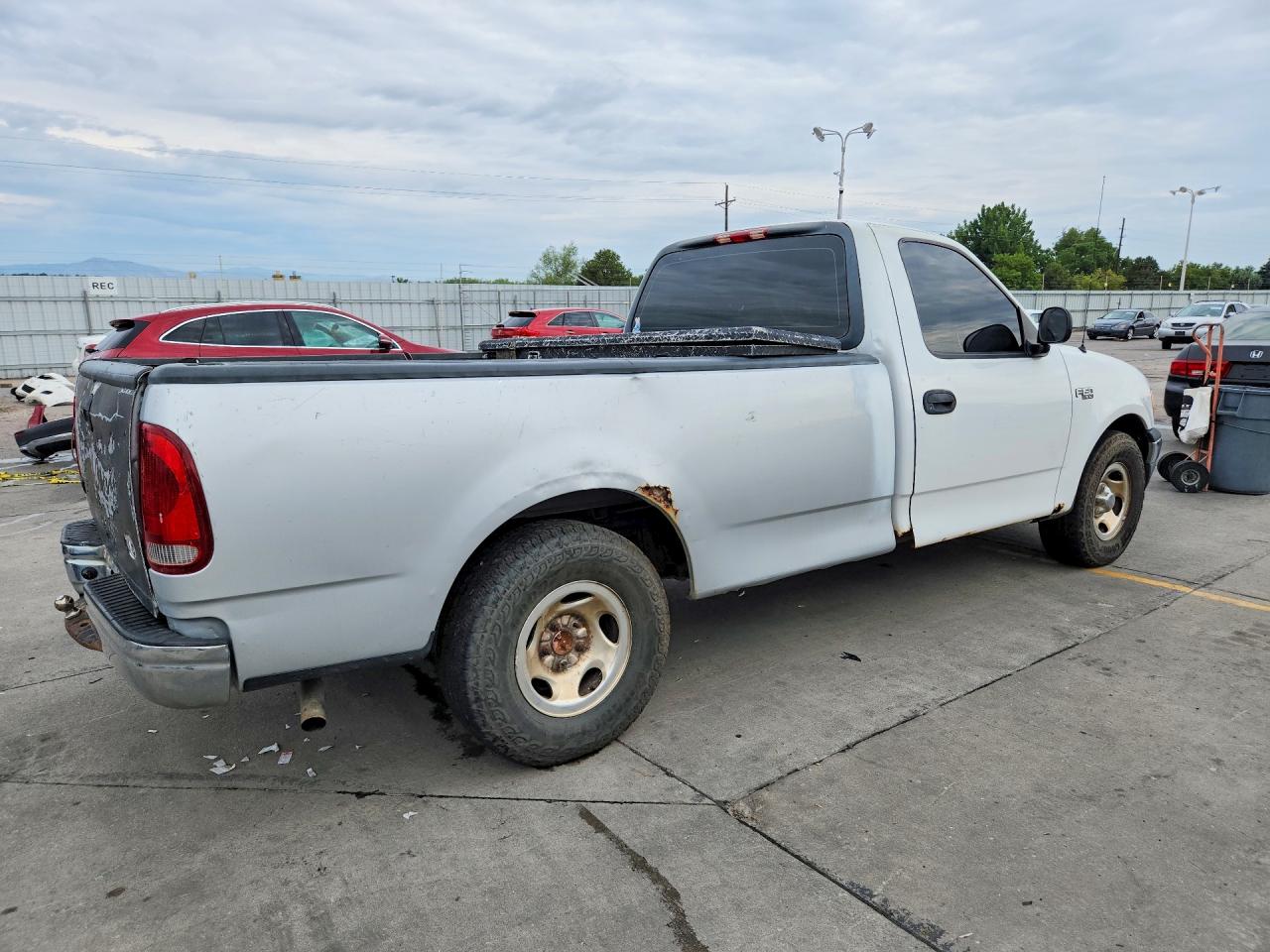 2FTZF1723YCA89019 · 2000 FORD F-150 · 3/12