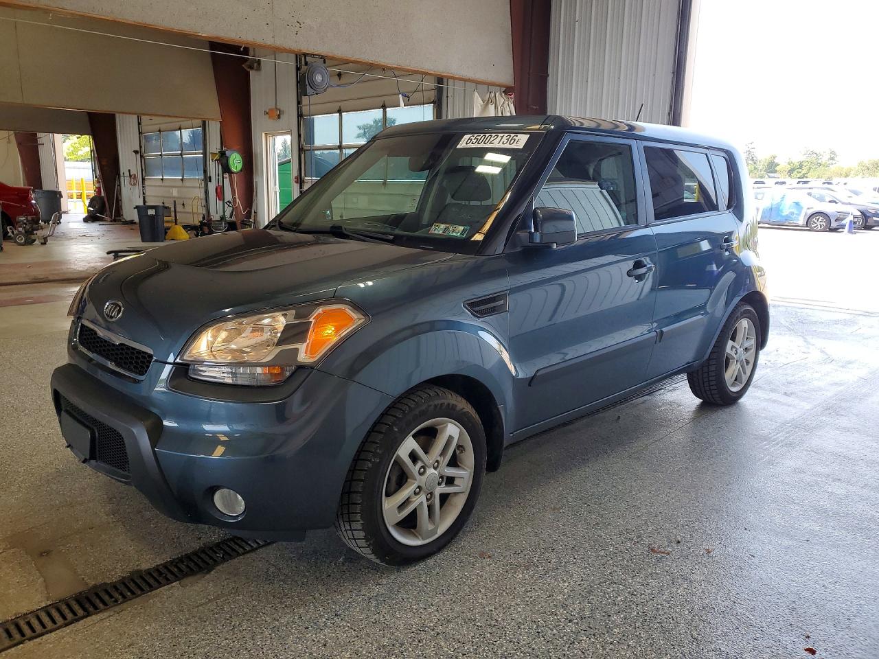 KNDJT2A27B7205865 · 2011 KIA SOUL