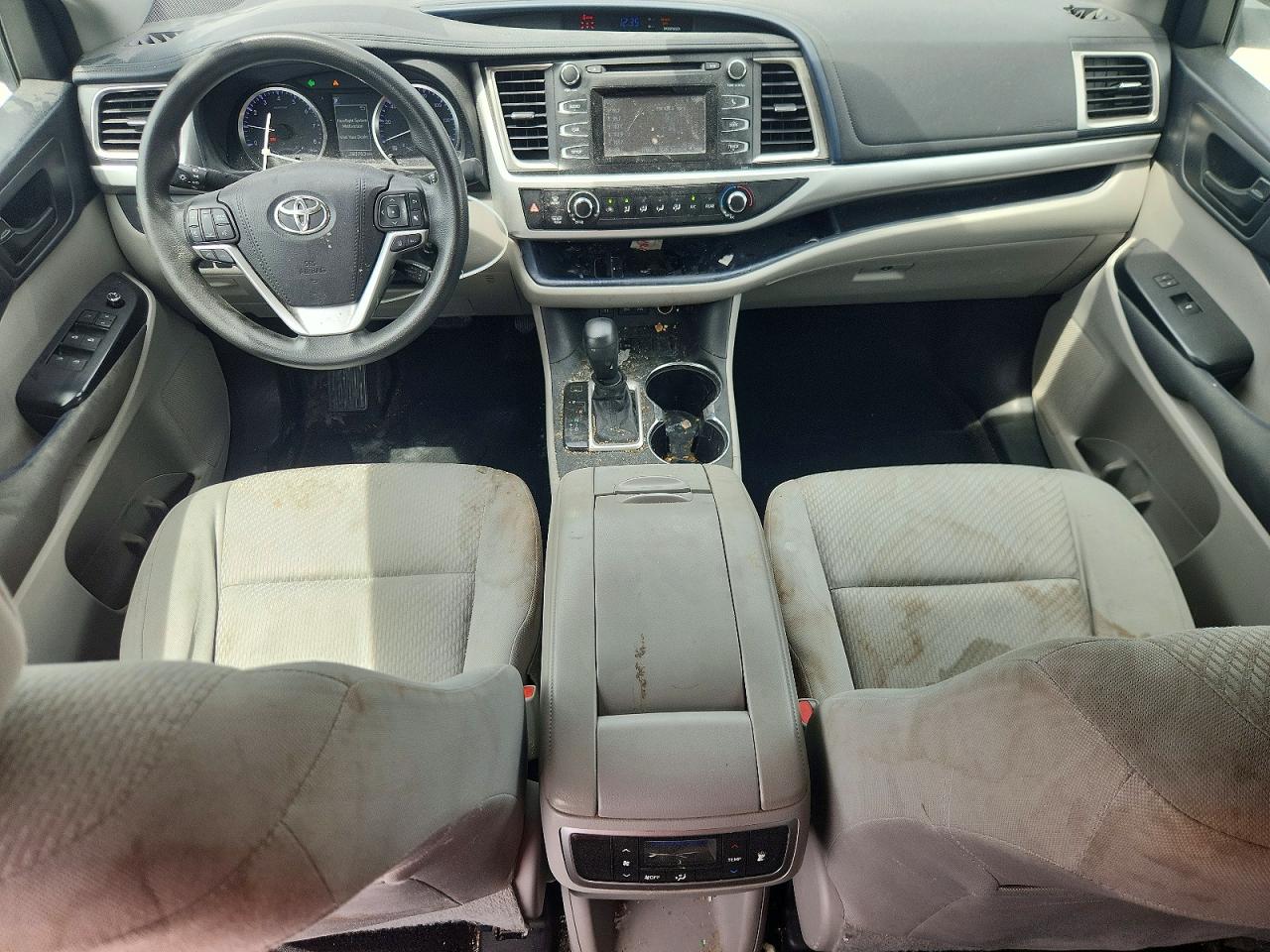 5TDZZRFH1JS235424 · 2018 TOYOTA HIGHLANDER · 8/13