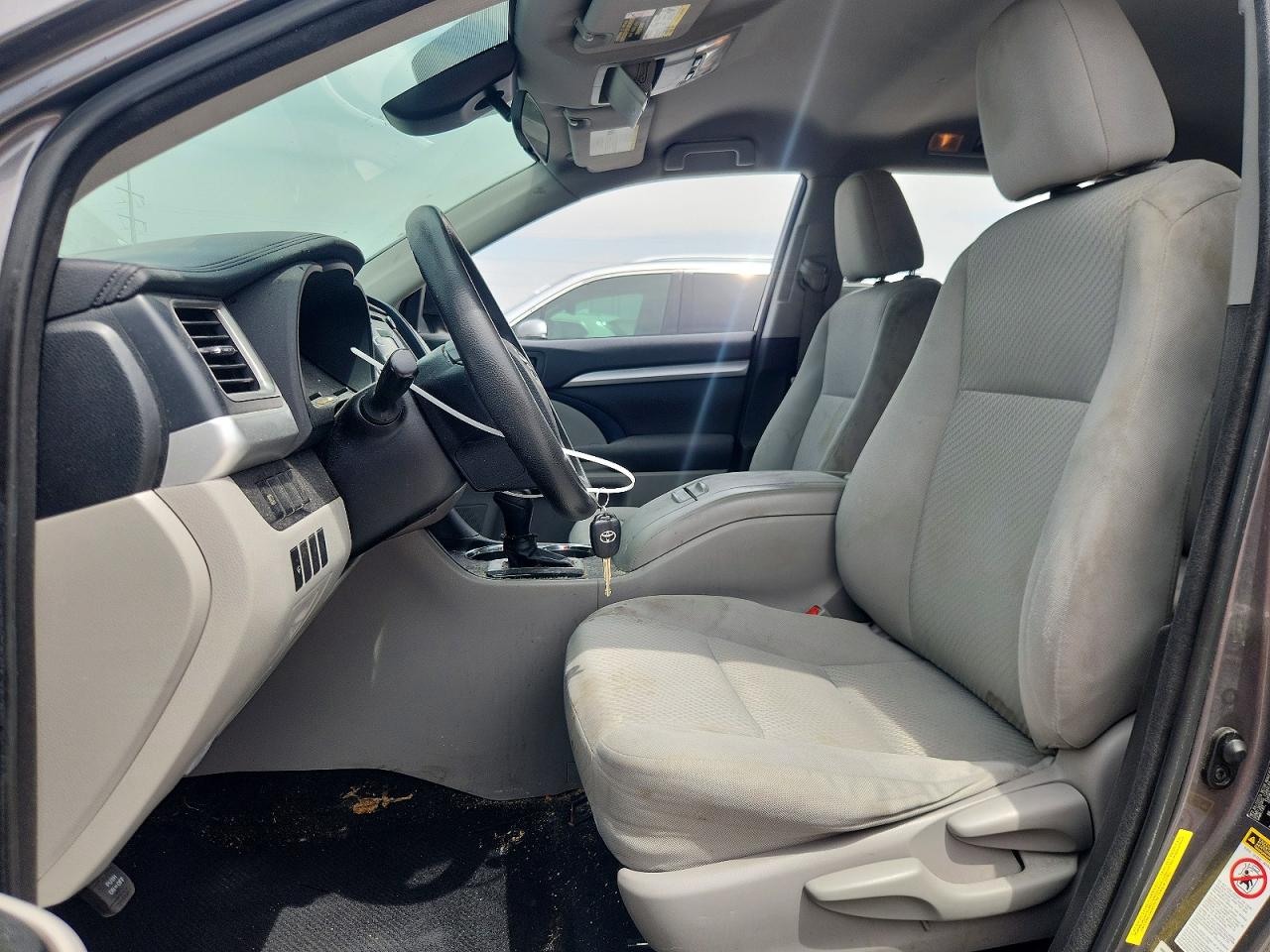 5TDZZRFH1JS235424 · 2018 TOYOTA HIGHLANDER · 7/13