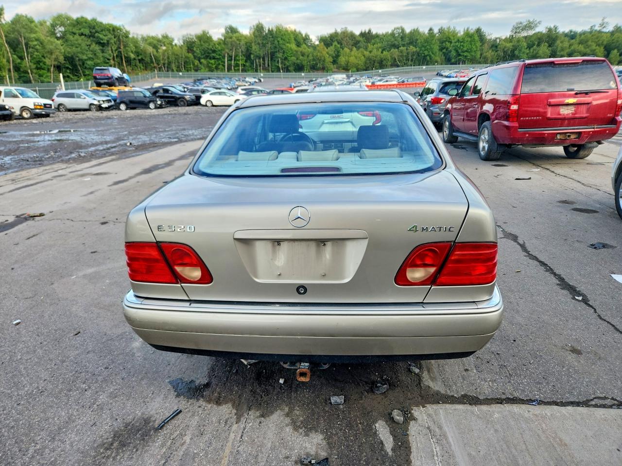 WDBJF82H3XX023468 · 1999 MERCEDES-BENZ E · 6/12