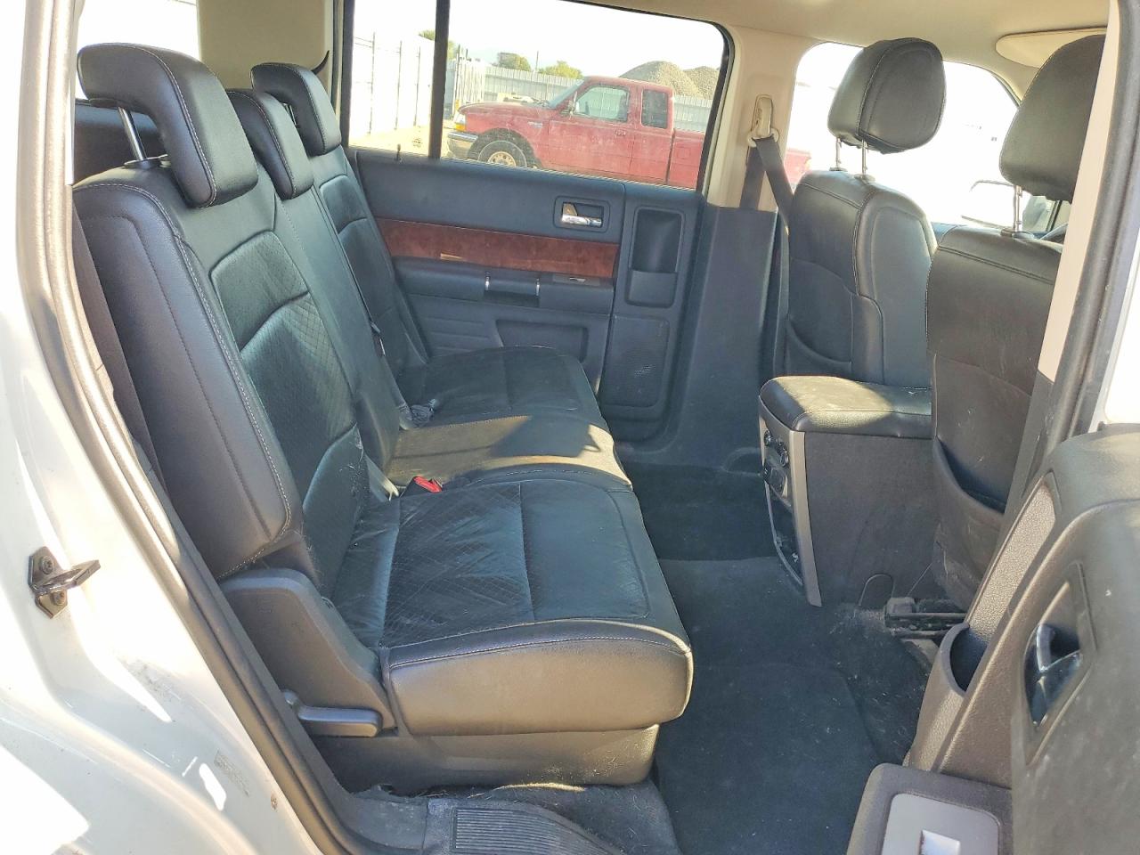 2FMGK5DC7BBD26000 · 2011 FORD FLEX · 11/13