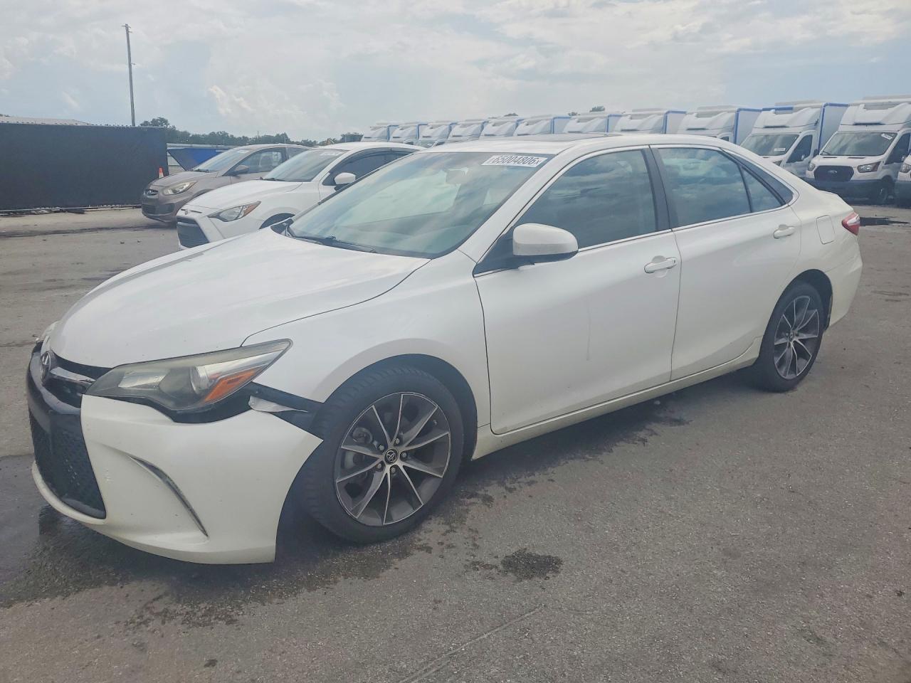4T1BF1FK9FU057641 · 2015 TOYOTA CAMRY