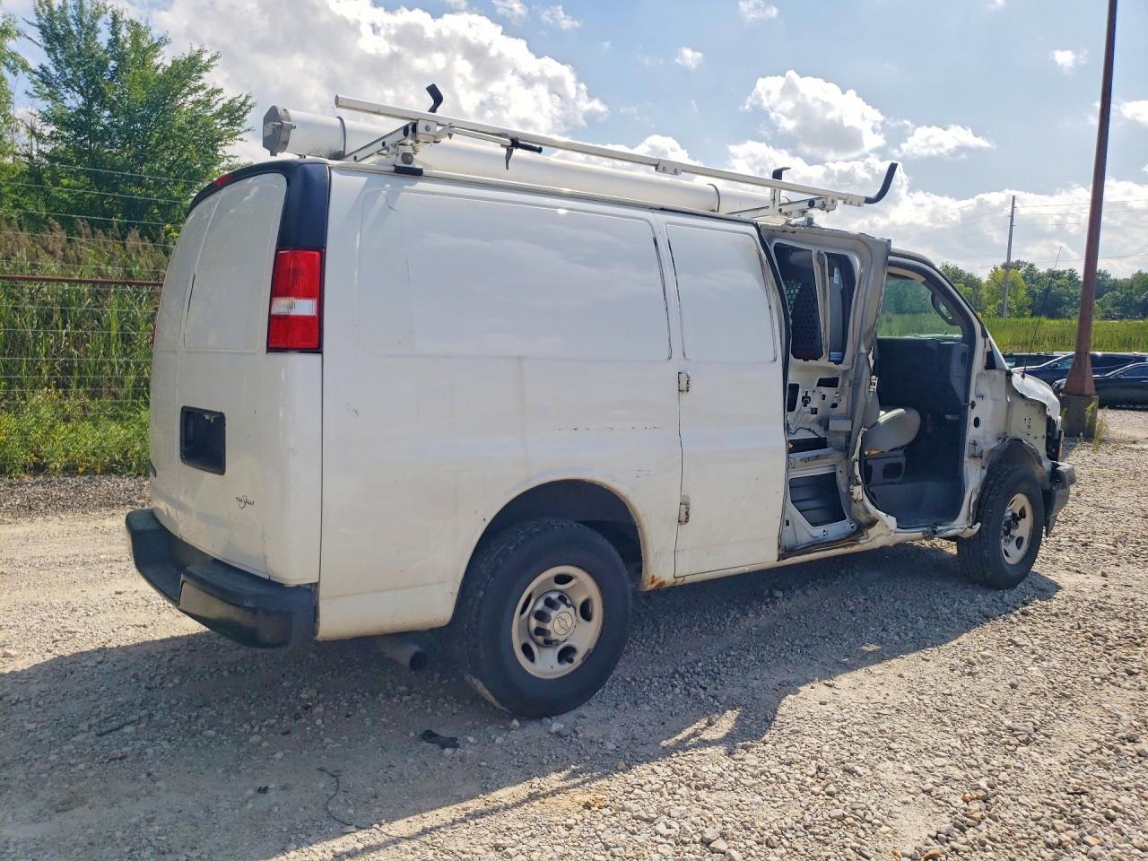 1GCWGAFP2K1160006 · 2019 CHEVROLET EXPRESS G2500 · 3/14