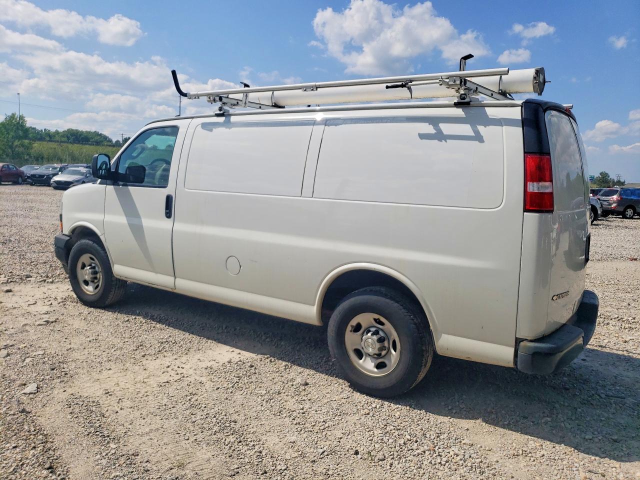 1GCWGAFP2K1160006 · 2019 CHEVROLET EXPRESS G2500 · 2/14