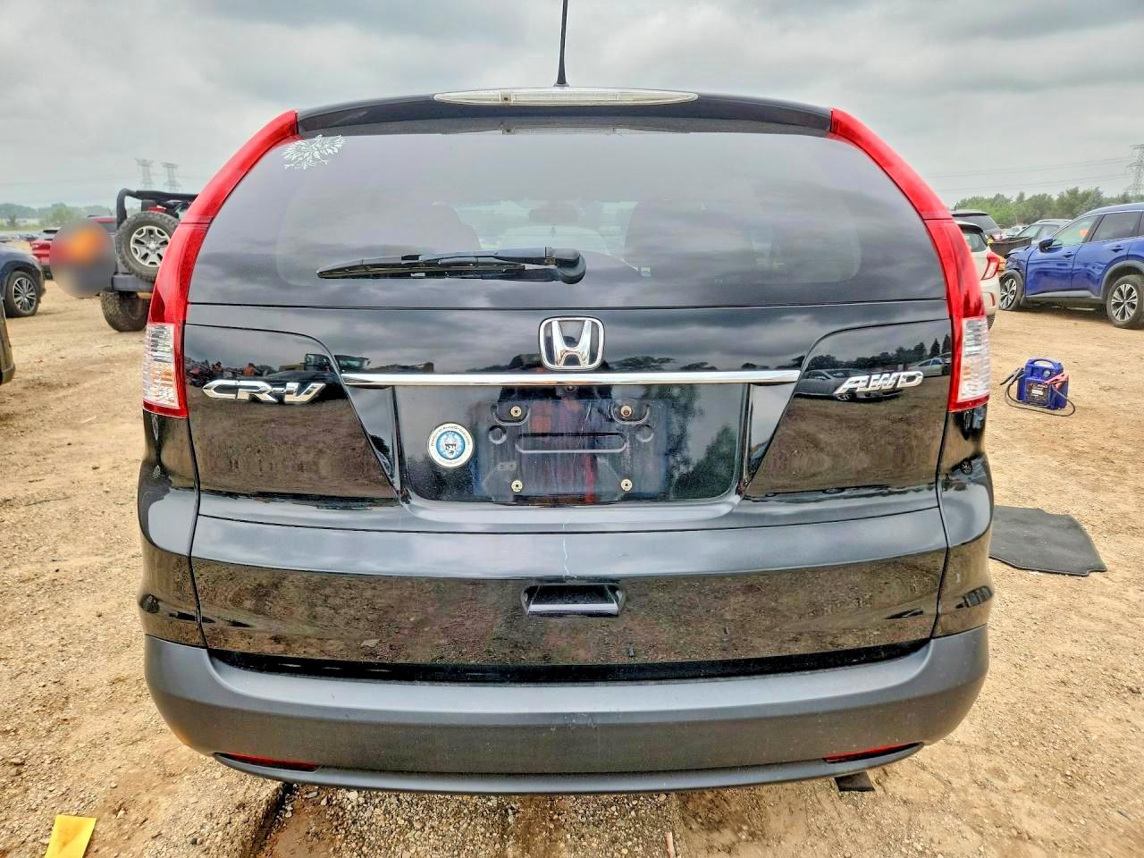 2HKRM4H53DH679631 · 2013 HONDA CR-V · 6/13
