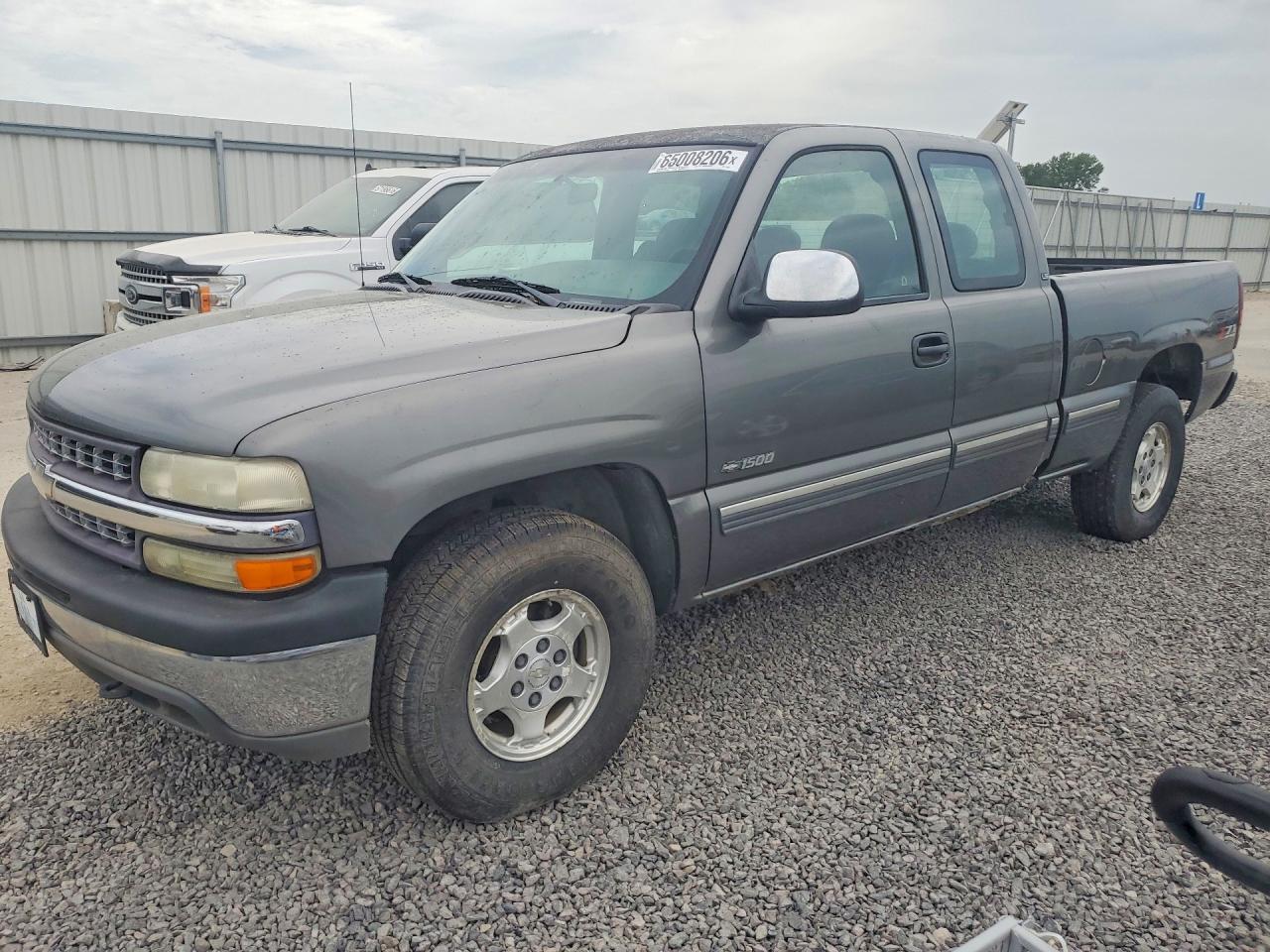2GCEK19V911352374 · 2001 CHEVROLET SILVERADO