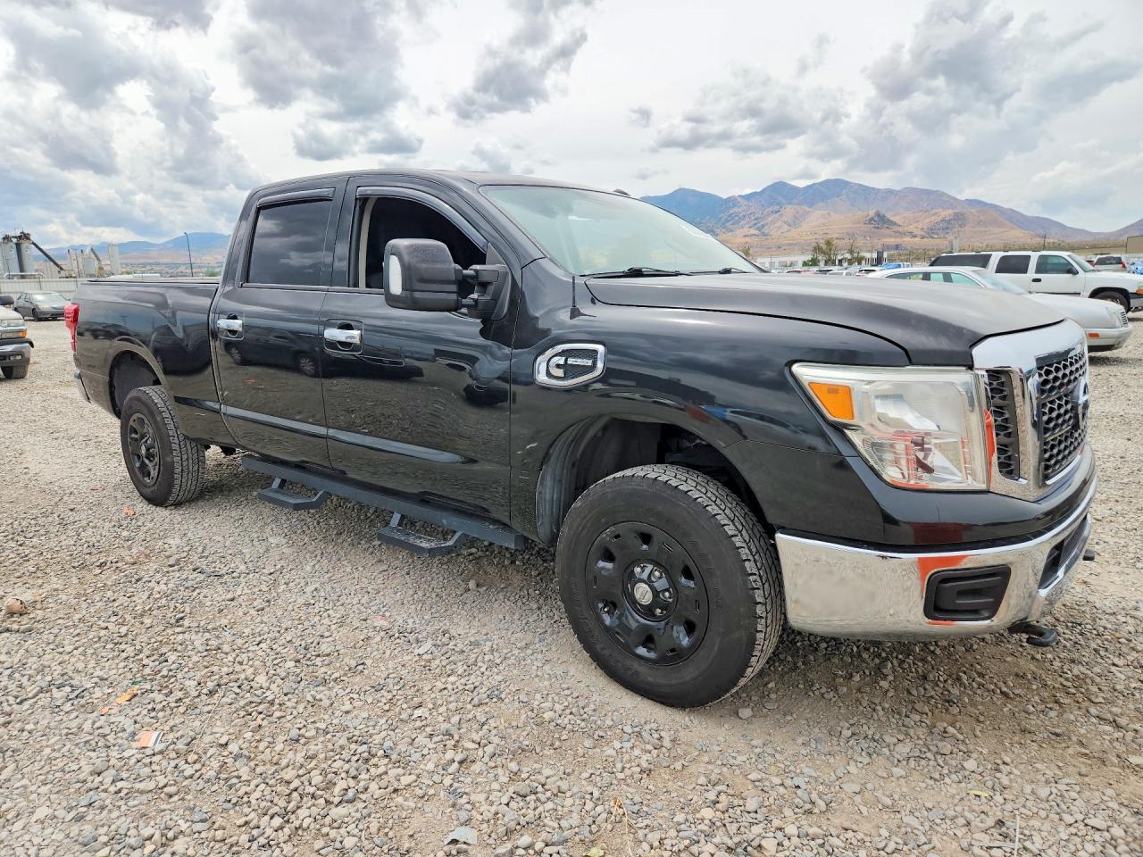 1N6BA1F31HN521026 · 2017 NISSAN TITAN XD · 4/12