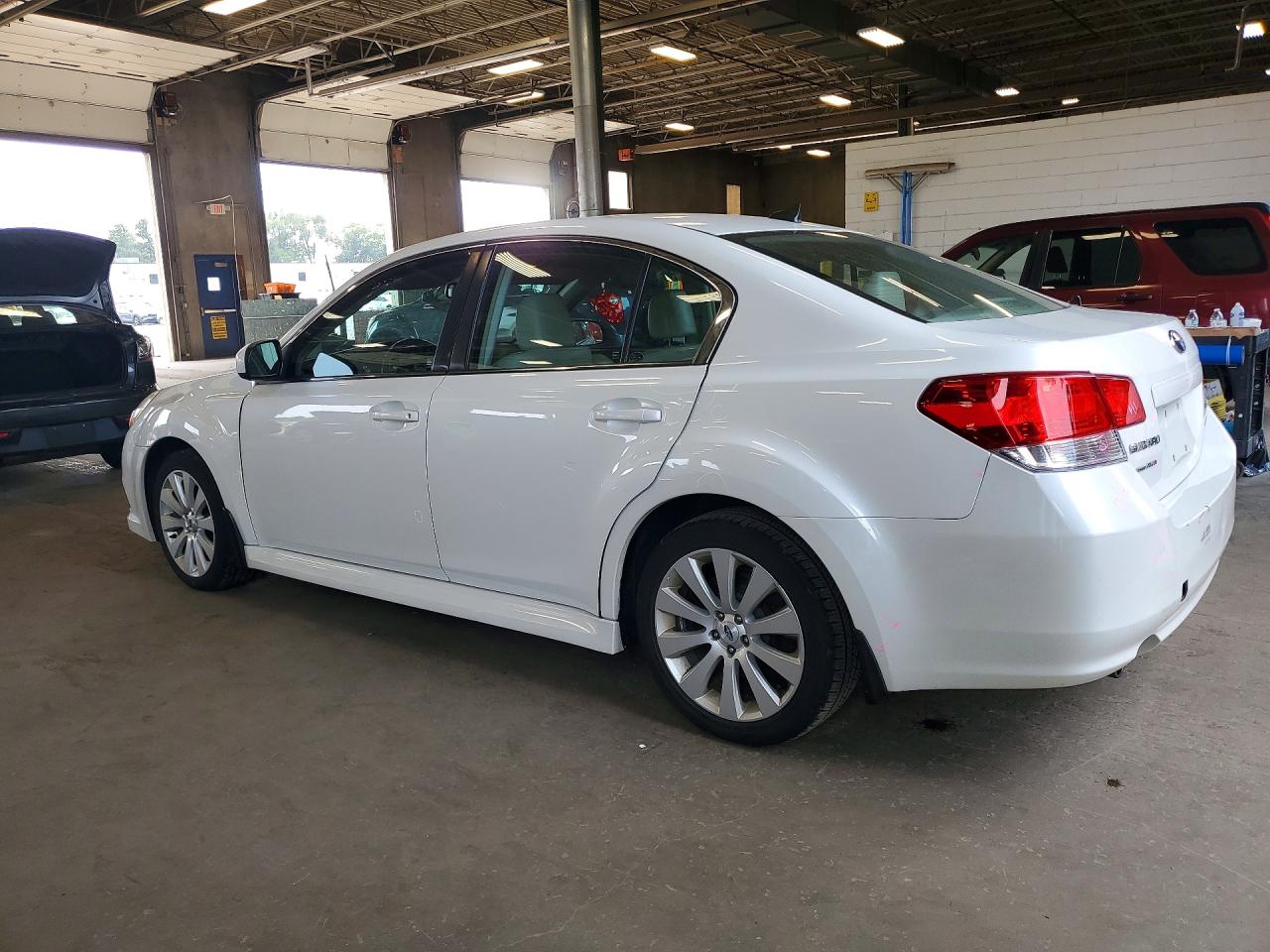4S3BMBK60B3253704 · 2011 SUBARU LEGACY · 2/12