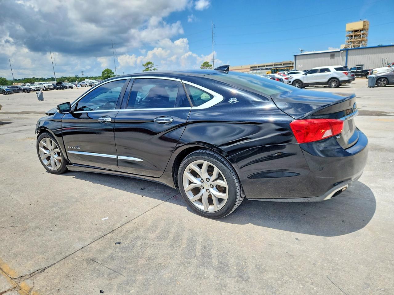 2G1165S38F9125472 · 2015 CHEVROLET IMPALA · 2/13
