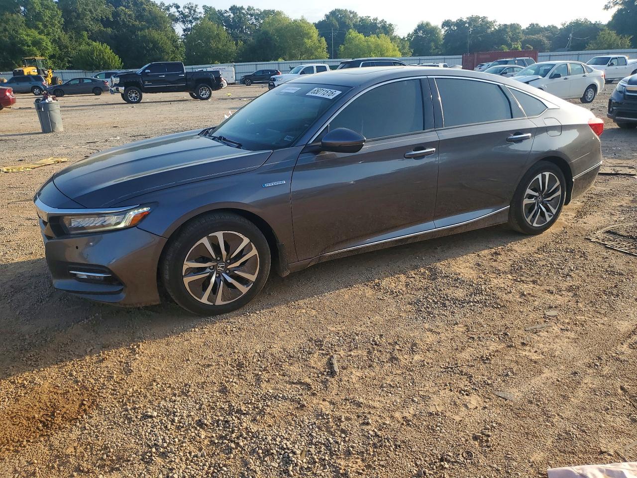 1HGCV3F92KA013997 · 2019 HONDA ACCORD
