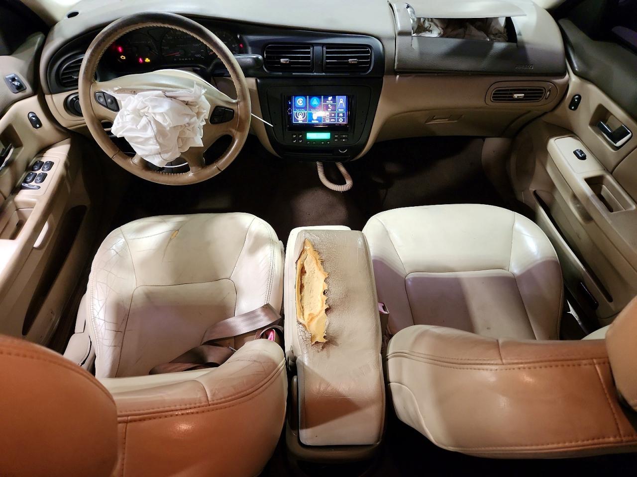 1FAFP56S1YA124849 · 2000 FORD TAURUS · 8/13