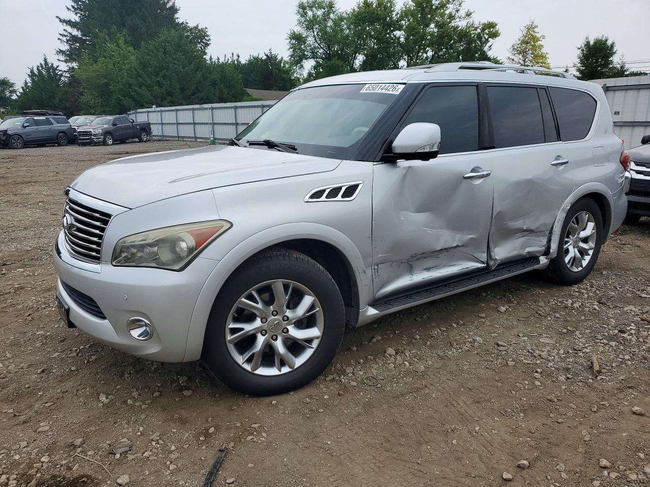 2011 INFINITI QX56