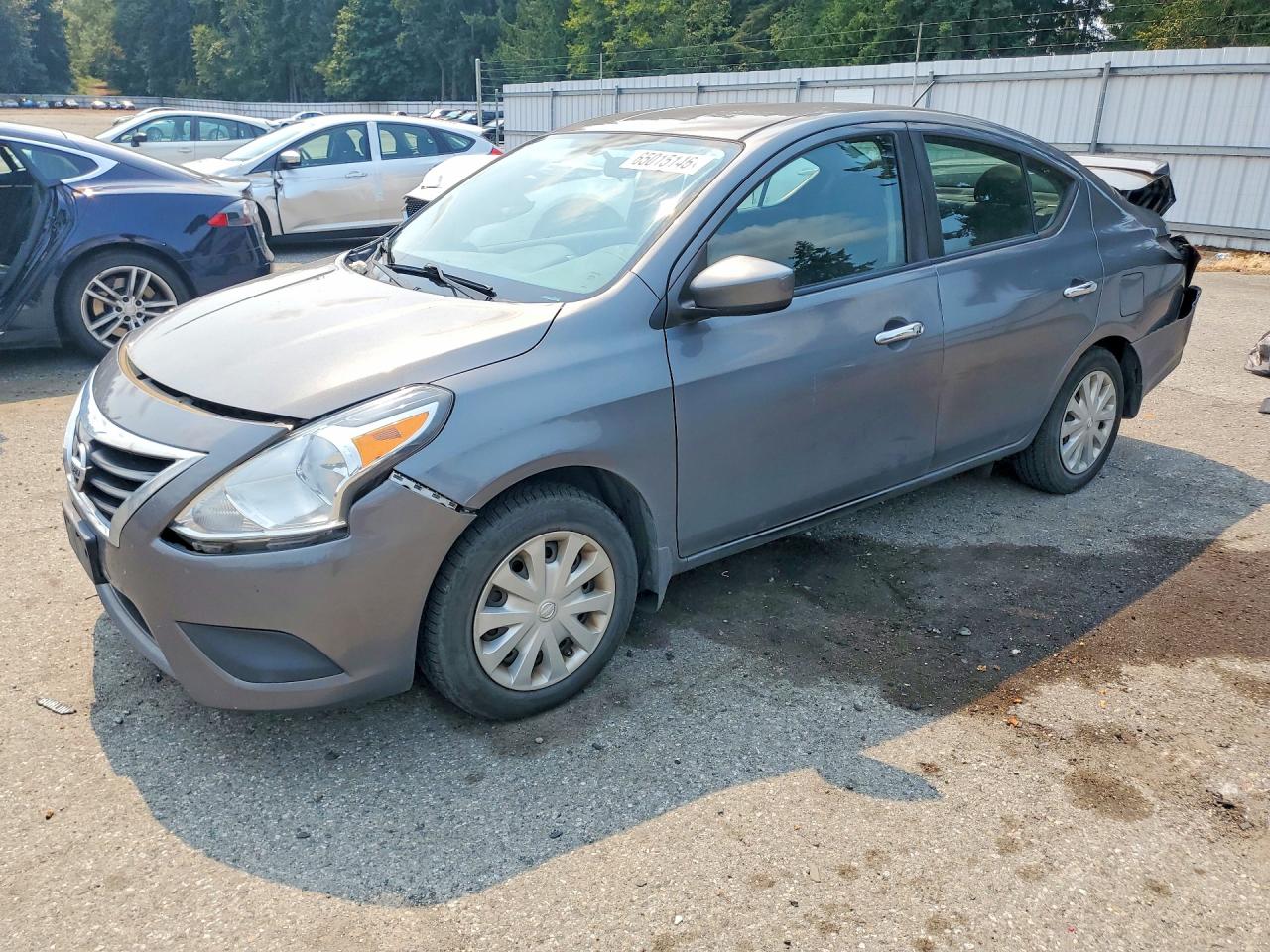 2016 NISSAN VERSA
