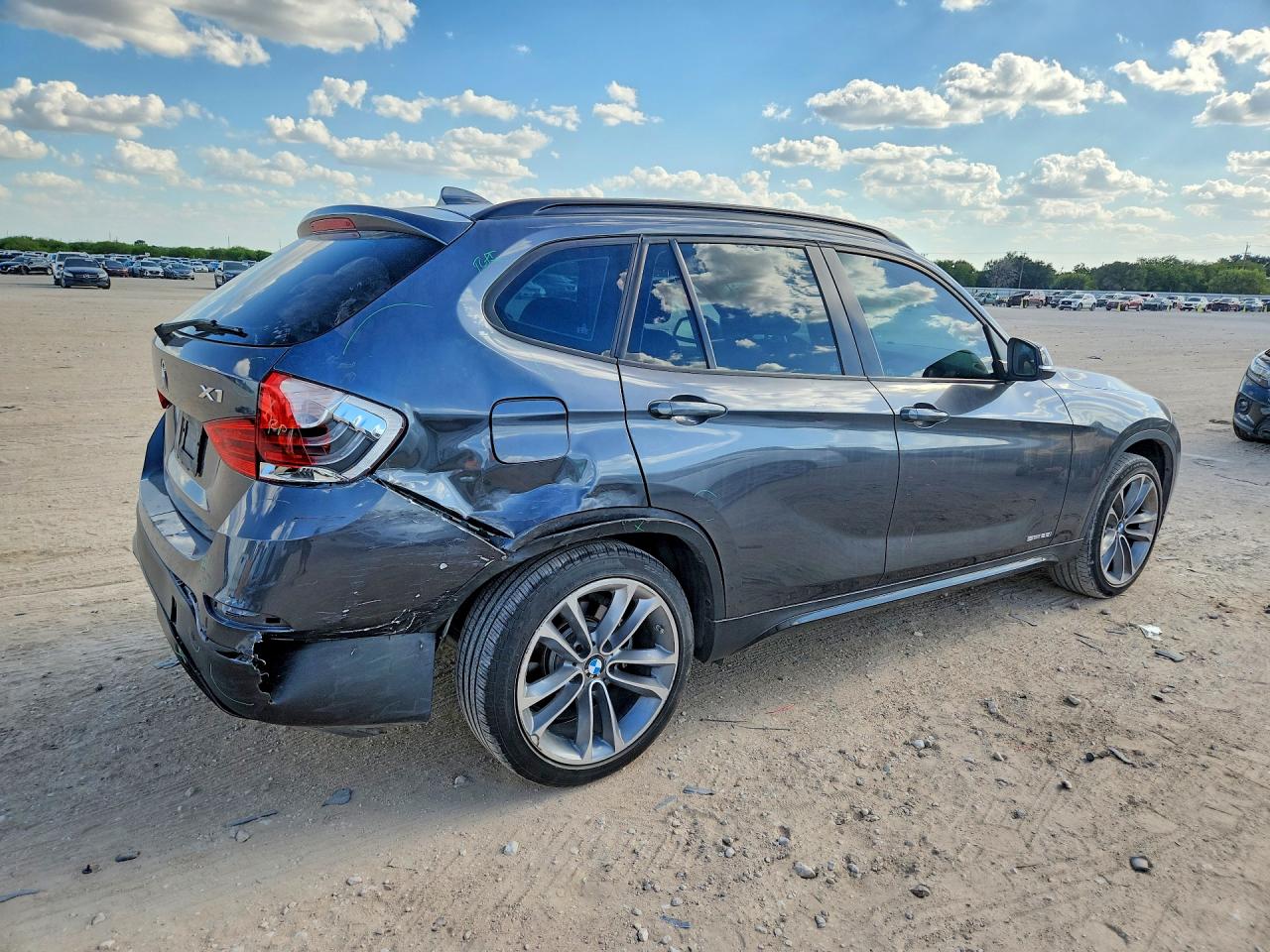 WBAVM1C55DVW42615 · 2013 BMW X1 · 3/12