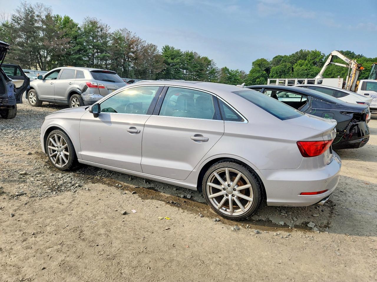 WAUCJGFF6F1081584 · 2015 AUDI A3 · 2/12