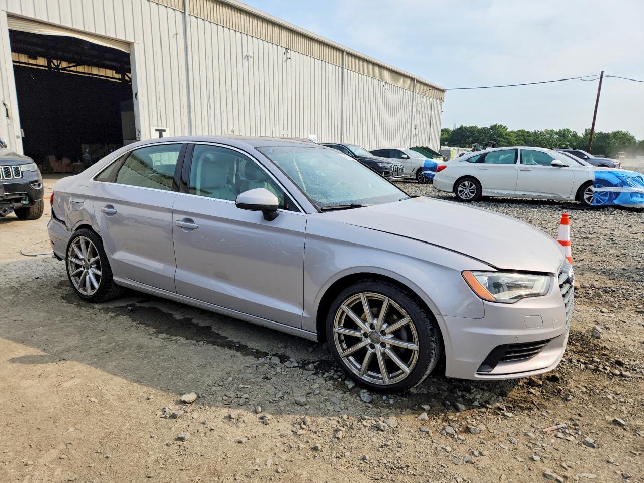 WAUCJGFF6F1081584 · 2015 AUDI A3 · 4/12