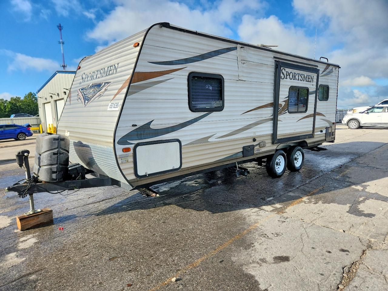 4EZTS2429F5107380 · 2015 KZ RV SPORTSMEN · 2/10