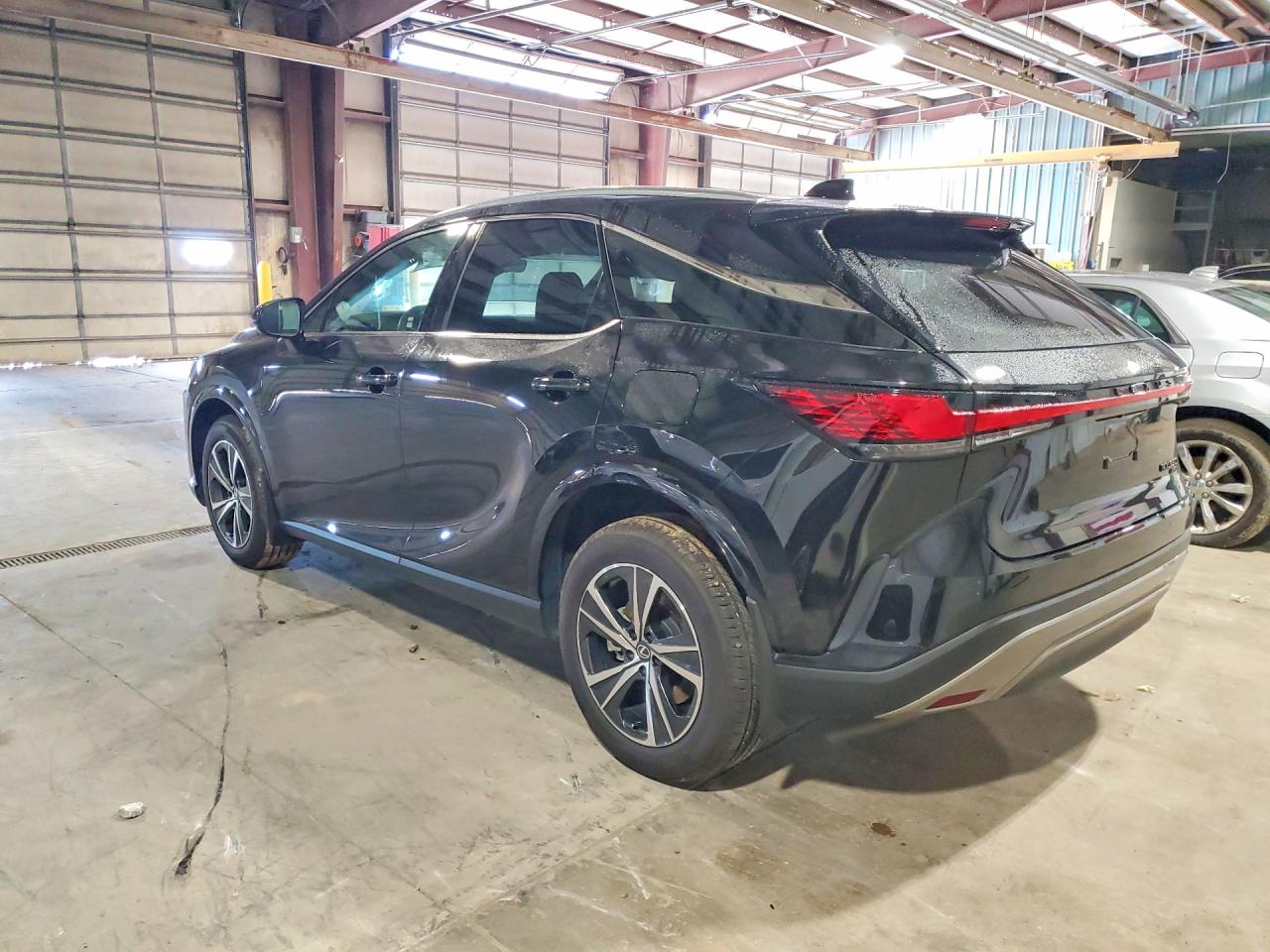 2T2BAMCA4TC125736 · 2026 LEXUS RX 350 · 2/13