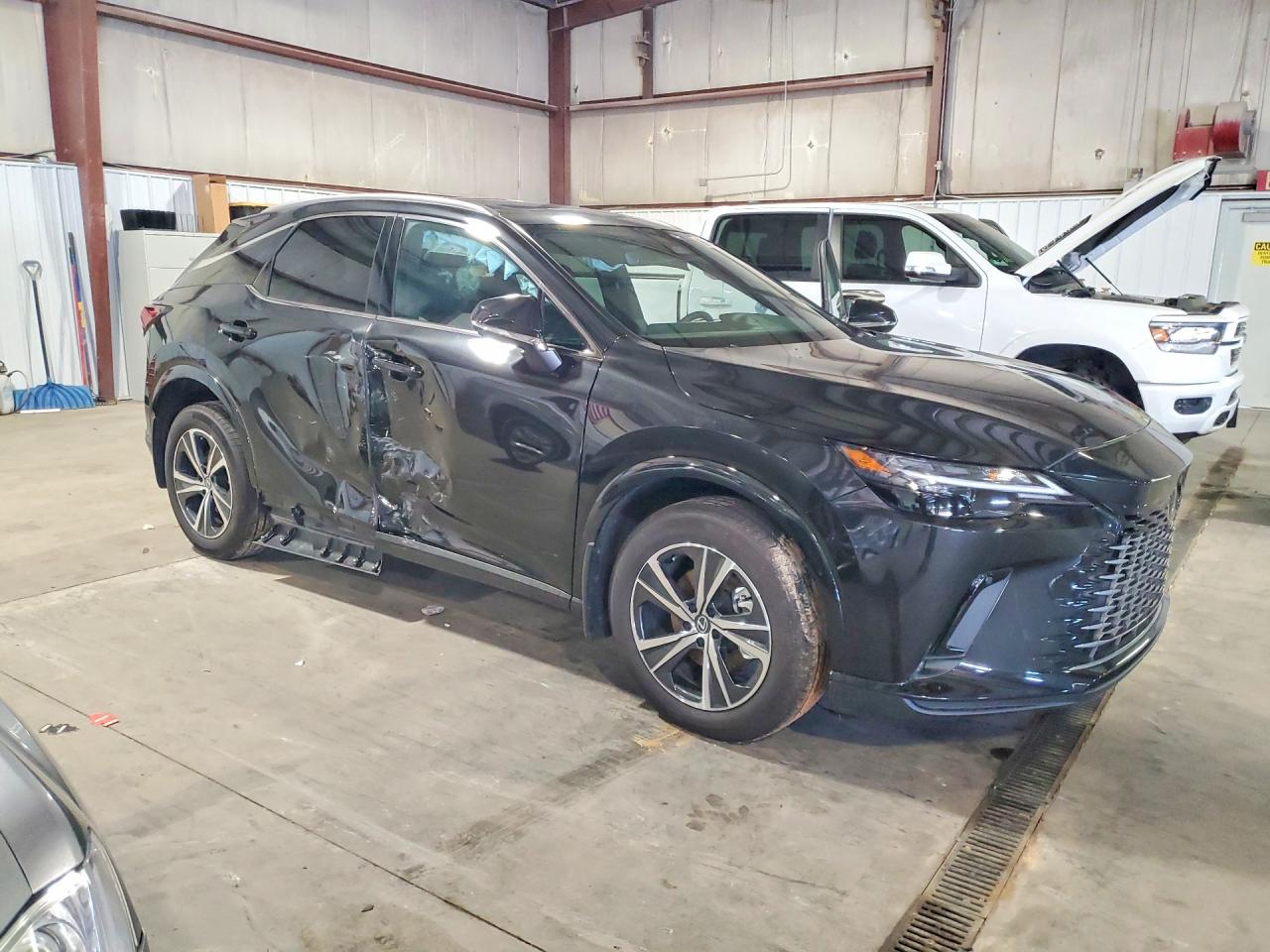 2T2BAMCA4TC125736 · 2026 LEXUS RX 350 · 4/13