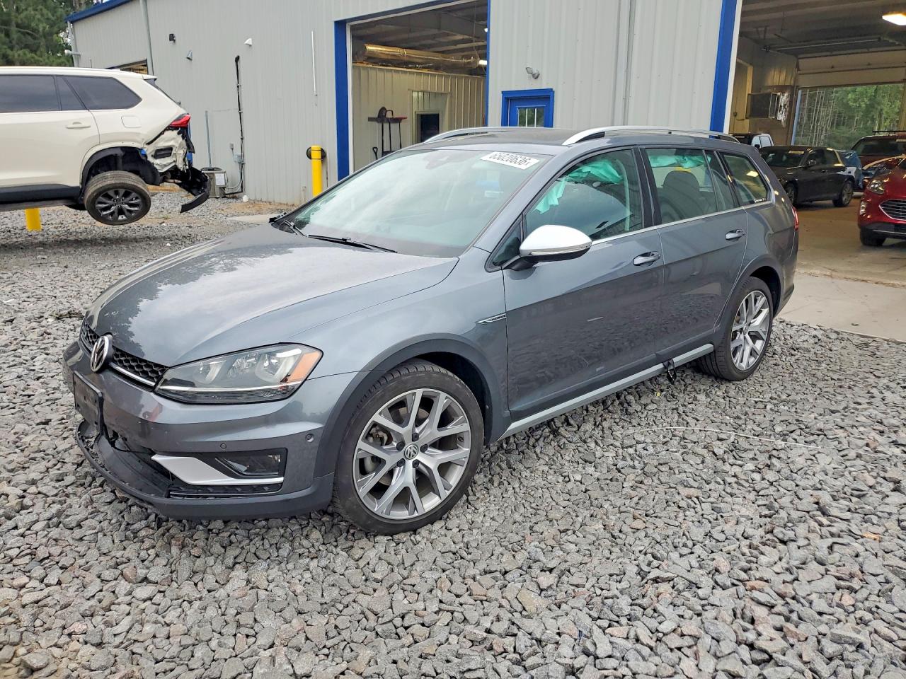 3VWH17AU4HM505152 · 2017 VOLKSWAGEN GOLF ALLTRACK