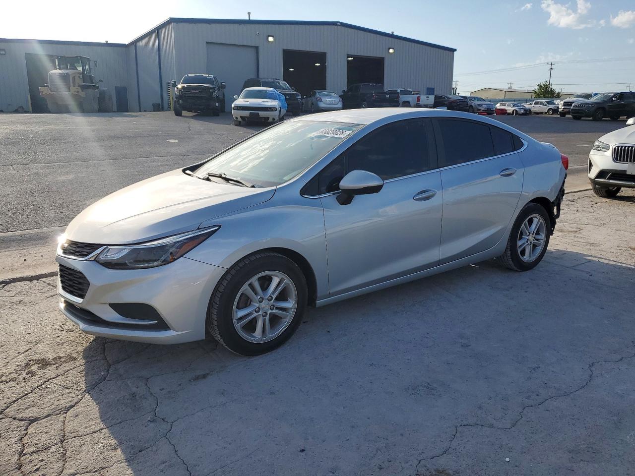 1G1BE5SM9J7180846 · 2018 CHEVROLET CRUZE