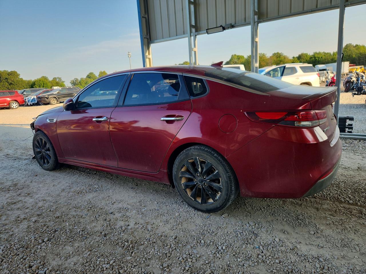 5XXGT4L32JG223868 · 2018 KIA OPTIMA · 2/12