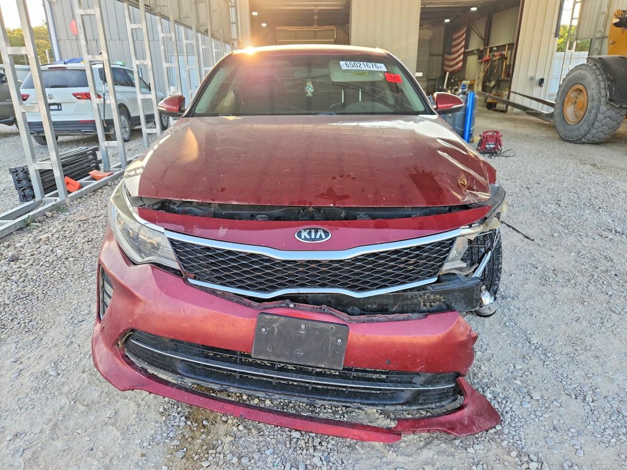 5XXGT4L32JG223868 · 2018 KIA OPTIMA · 5/12