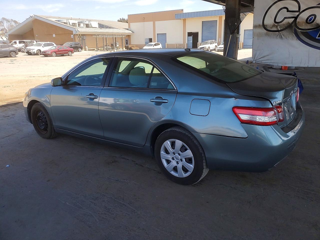 4T4BF3EK7BR108650 · 2011 TOYOTA CAMRY · 2/12