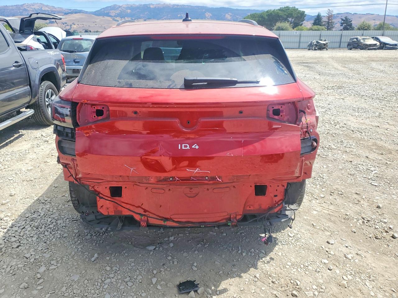 1V2VMPE85PC015652 · 2023 VOLKSWAGEN ID.4 · 6/14