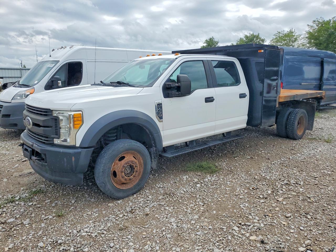 1FD0W4HY5HEC33849 · 2017 FORD F450