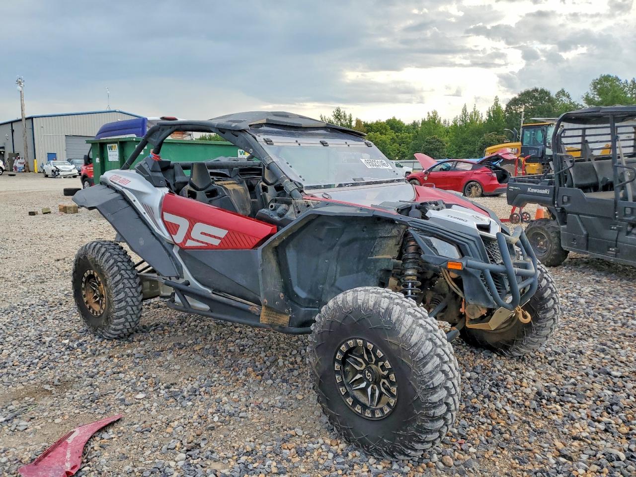 3JBVGAY25RE000273 · 2024 CAN-AM MAVERICK X3