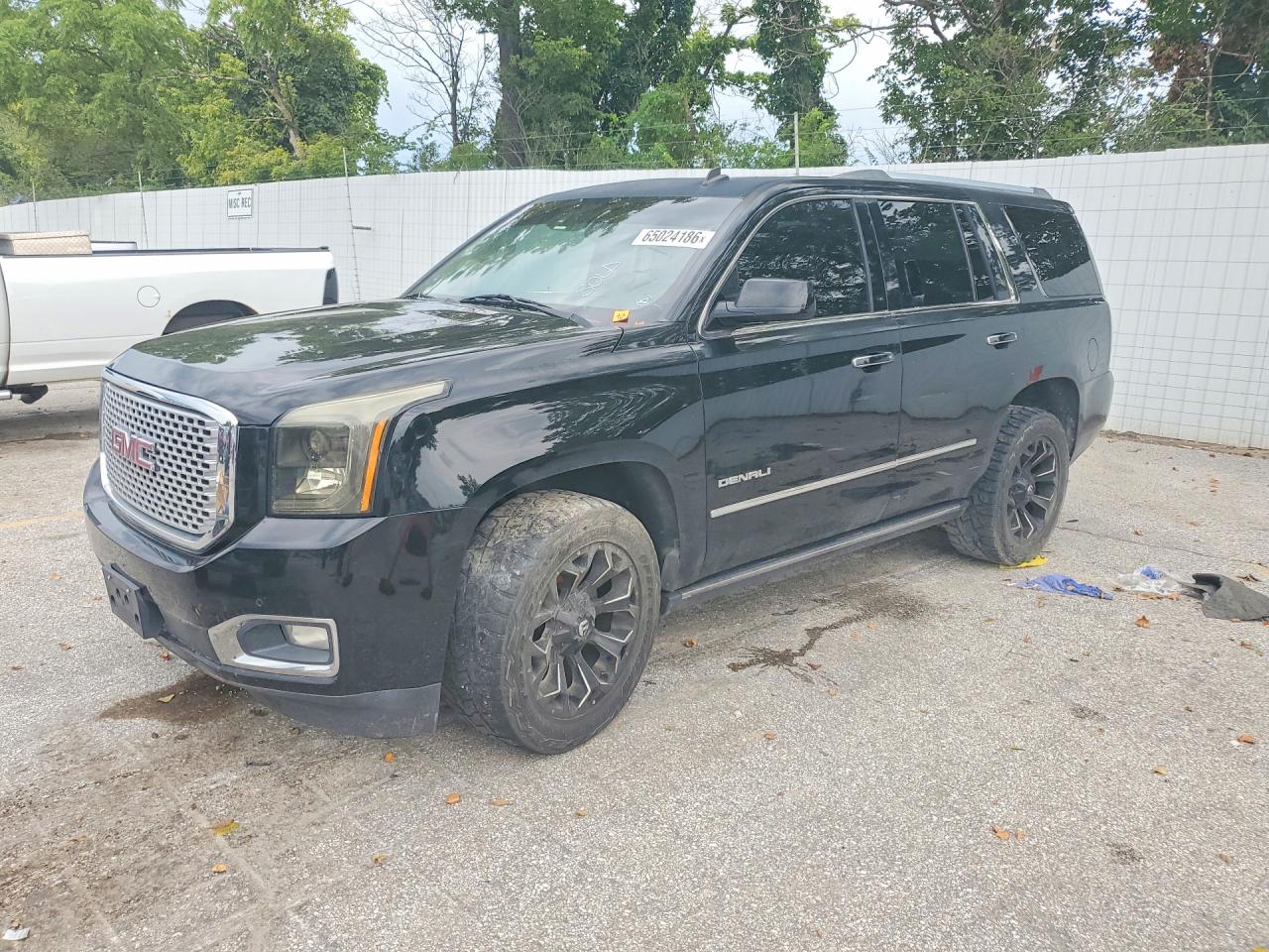 1GKS2CKJ2FR158276 · 2015 GMC YUKON