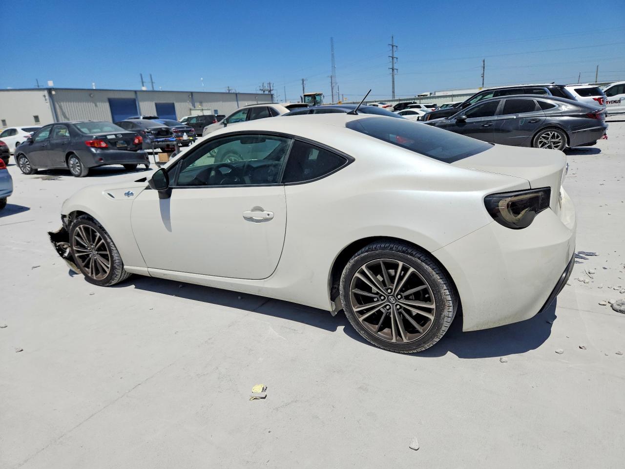 JF1ZNAA19E8702726 · 2014 SCION FR-S · 2/13
