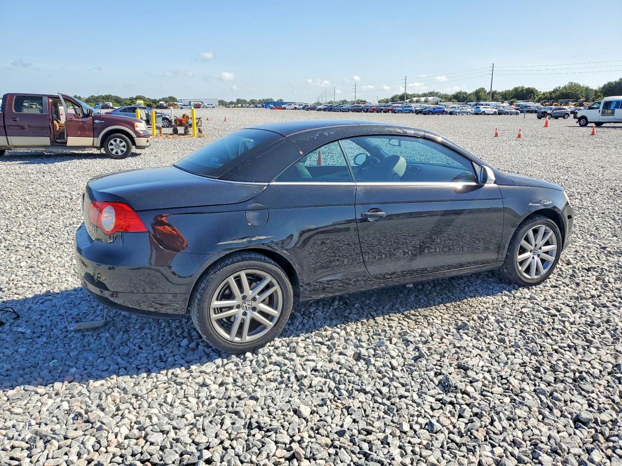 WVWFA71F78V018853 · 2008 VOLKSWAGEN EOS · 3/13