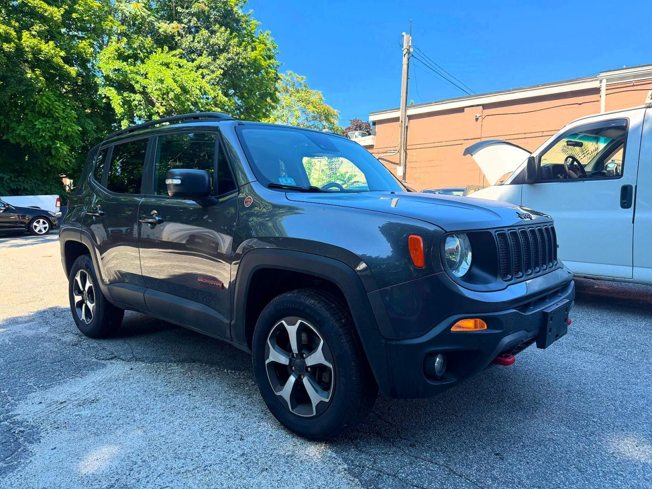 ZACNJDC18MPM20651 · 2021 JEEP RENEGADE