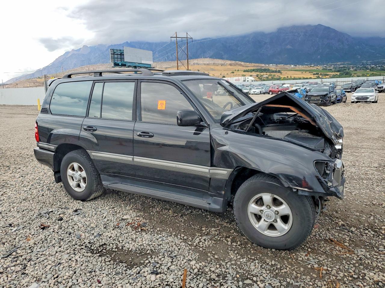 JT3HT05J6X0055689 · 1999 TOYOTA LAND CRUISER · 4/12