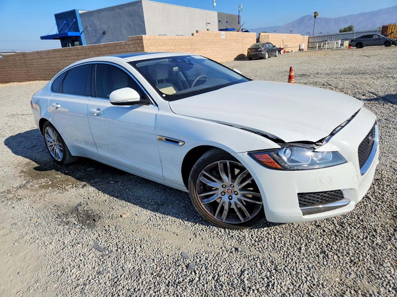 SAJBE4BV4HCY26730 · 2017 JAGUAR XF · 4/12