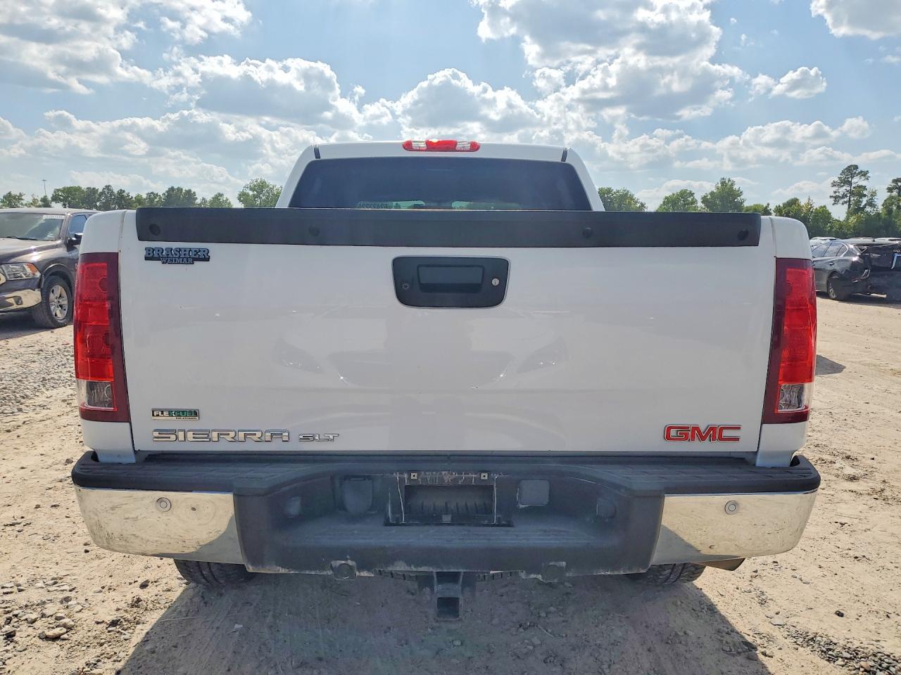 3GTP2WE30BG306287 · 2011 GMC SIERRA 1500 SLT · 6/12