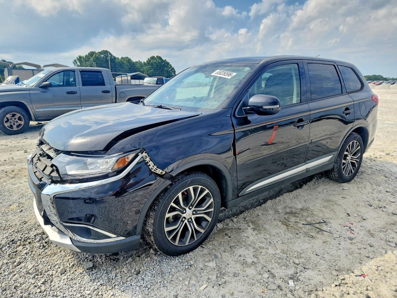 JA4AD3A31GZ048996 · 2016 MITSUBISHI OUTLANDER