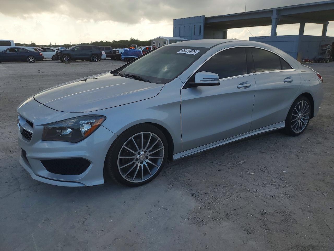 WDDSJ4EB1GN379407 · 2016 MERCEDES-BENZ CLA