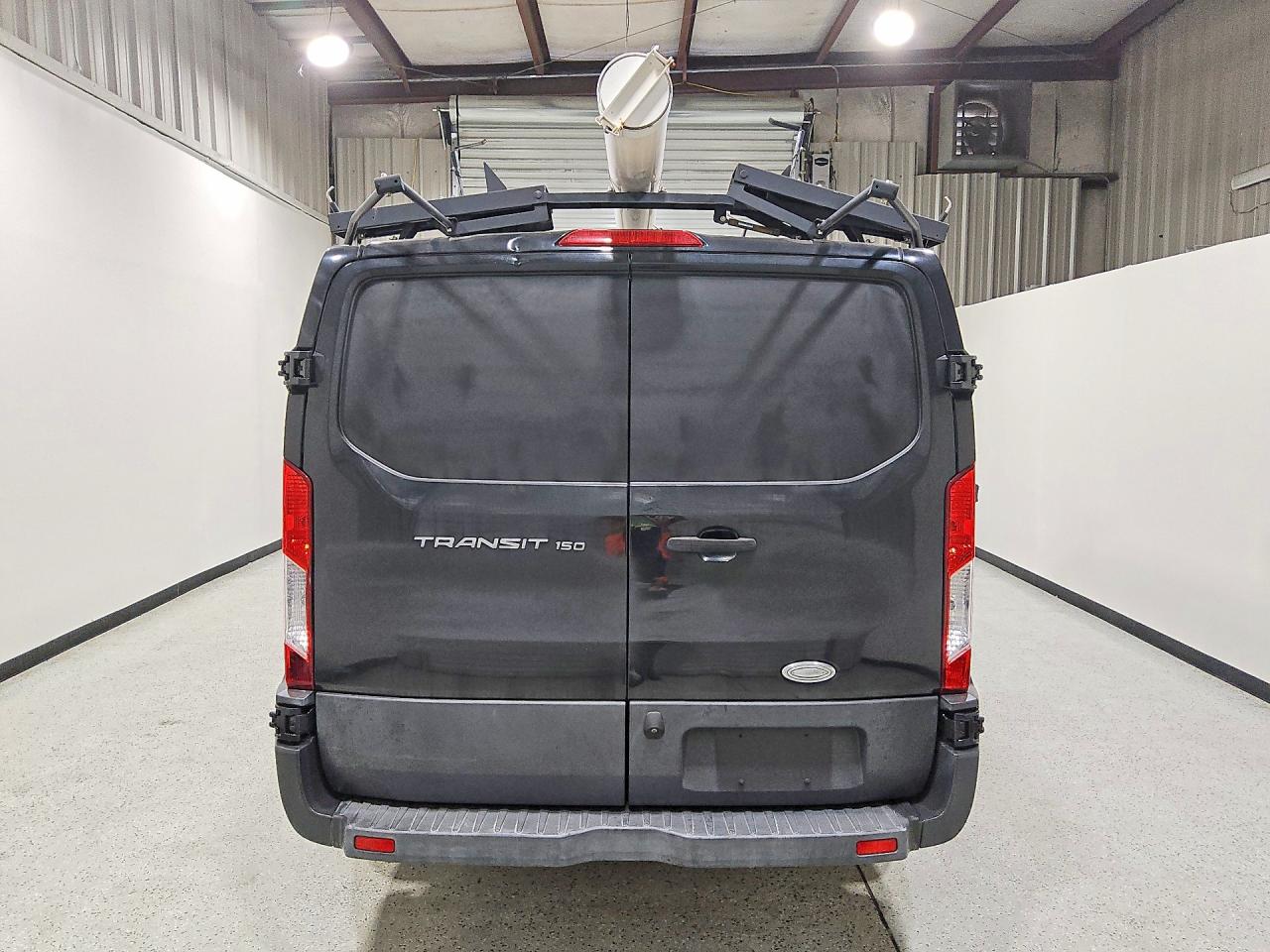 1FTYE1YM5FKA21599 · 2015 FORD TRANSIT · 6/13