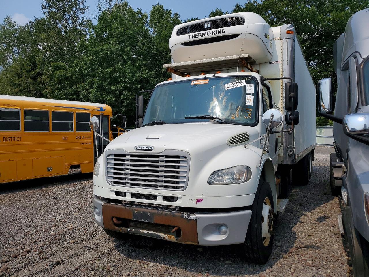 2014 FREIGHTLINER M2