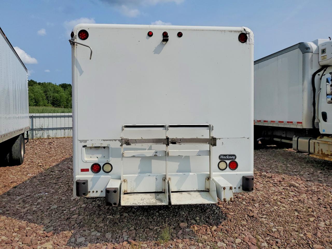 3ALACXDT5EDFY7861 · 2014 FRHT - FREIGHTLINER M2 · 6/13