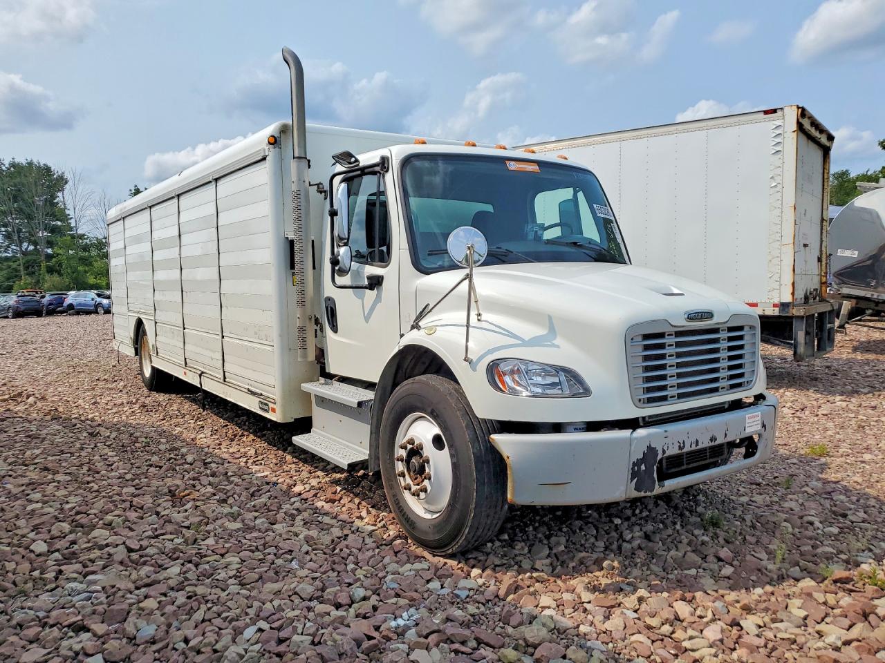 3ALACXDT5EDFY7861 · 2014 FRHT - FREIGHTLINER M2 · 4/13