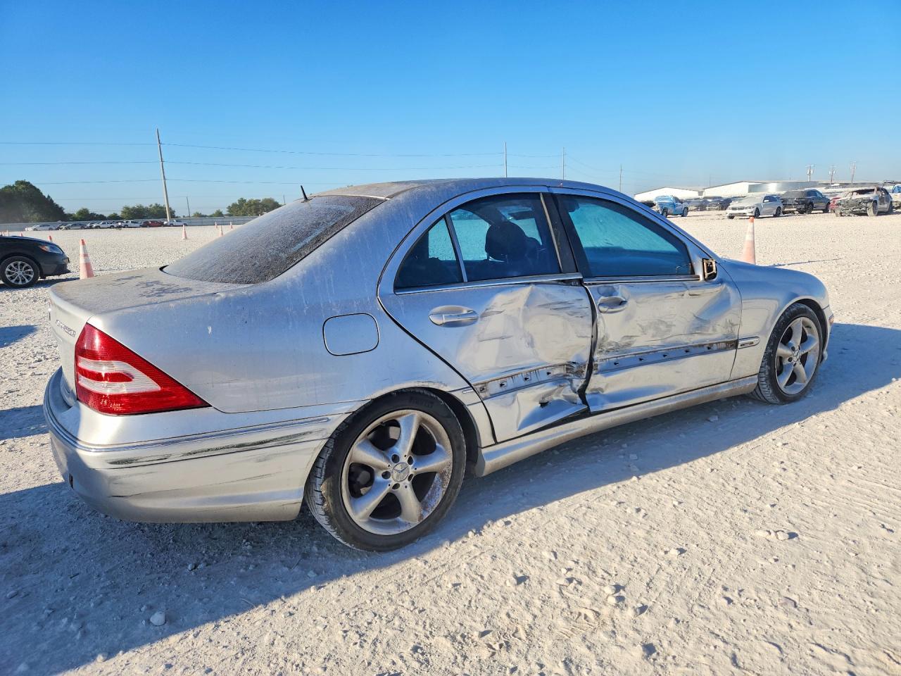 WDBRF40J45F564484 · 2005 MERCEDES-BENZ C · 3/12