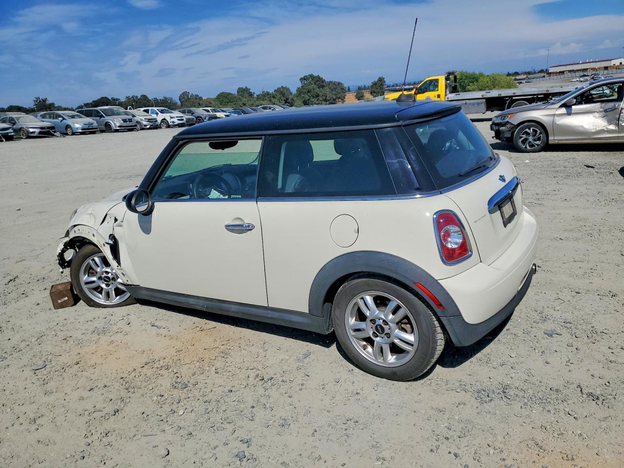 WMWSU3C53DT691273 · 2013 MINI COOPER · 2/12