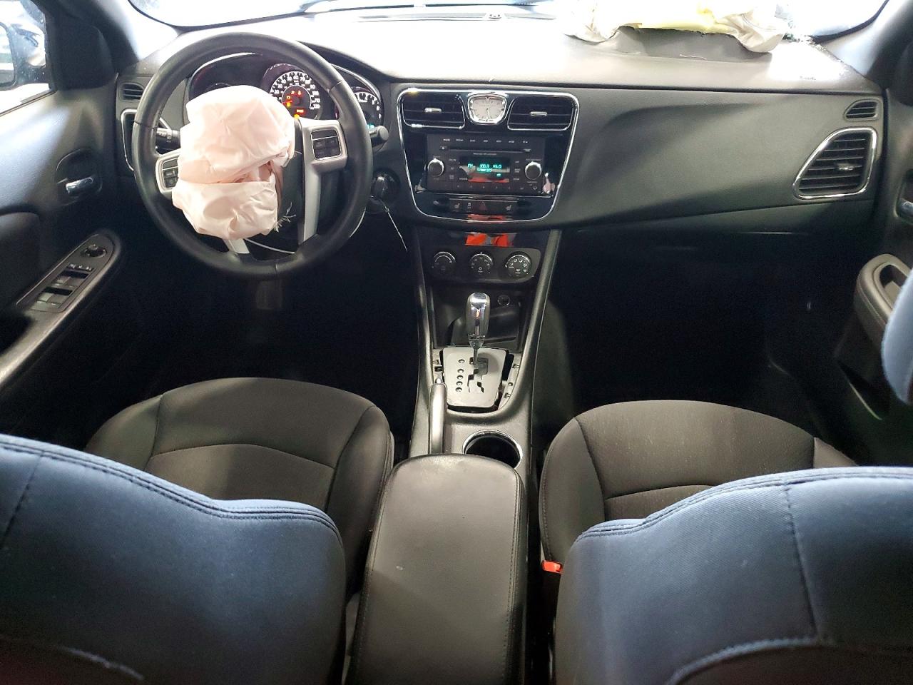 1C3CCBBGXDN746995 · 2013 CHRYSLER 200 · 8/12
