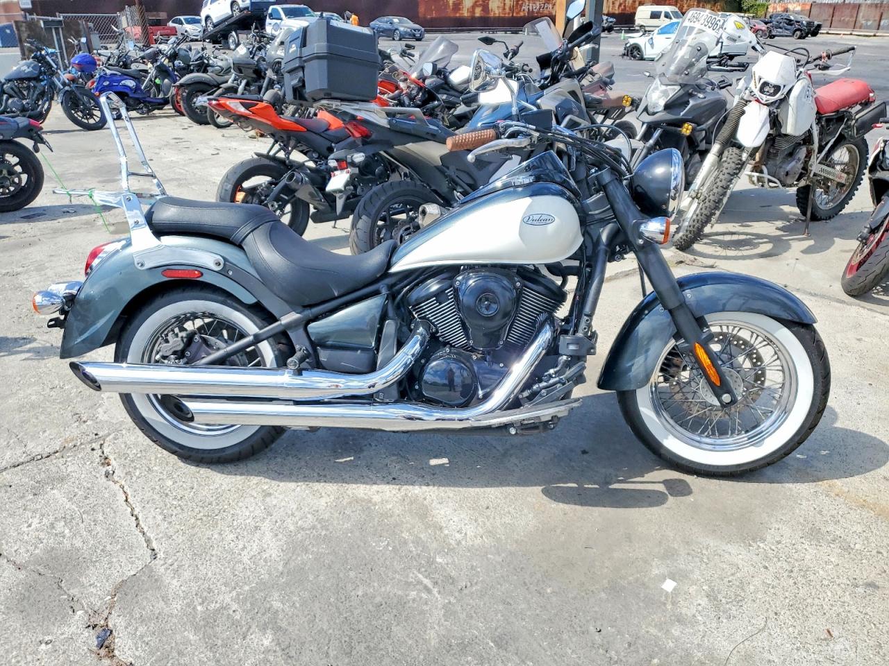 2012 KAWASAKI VN900
