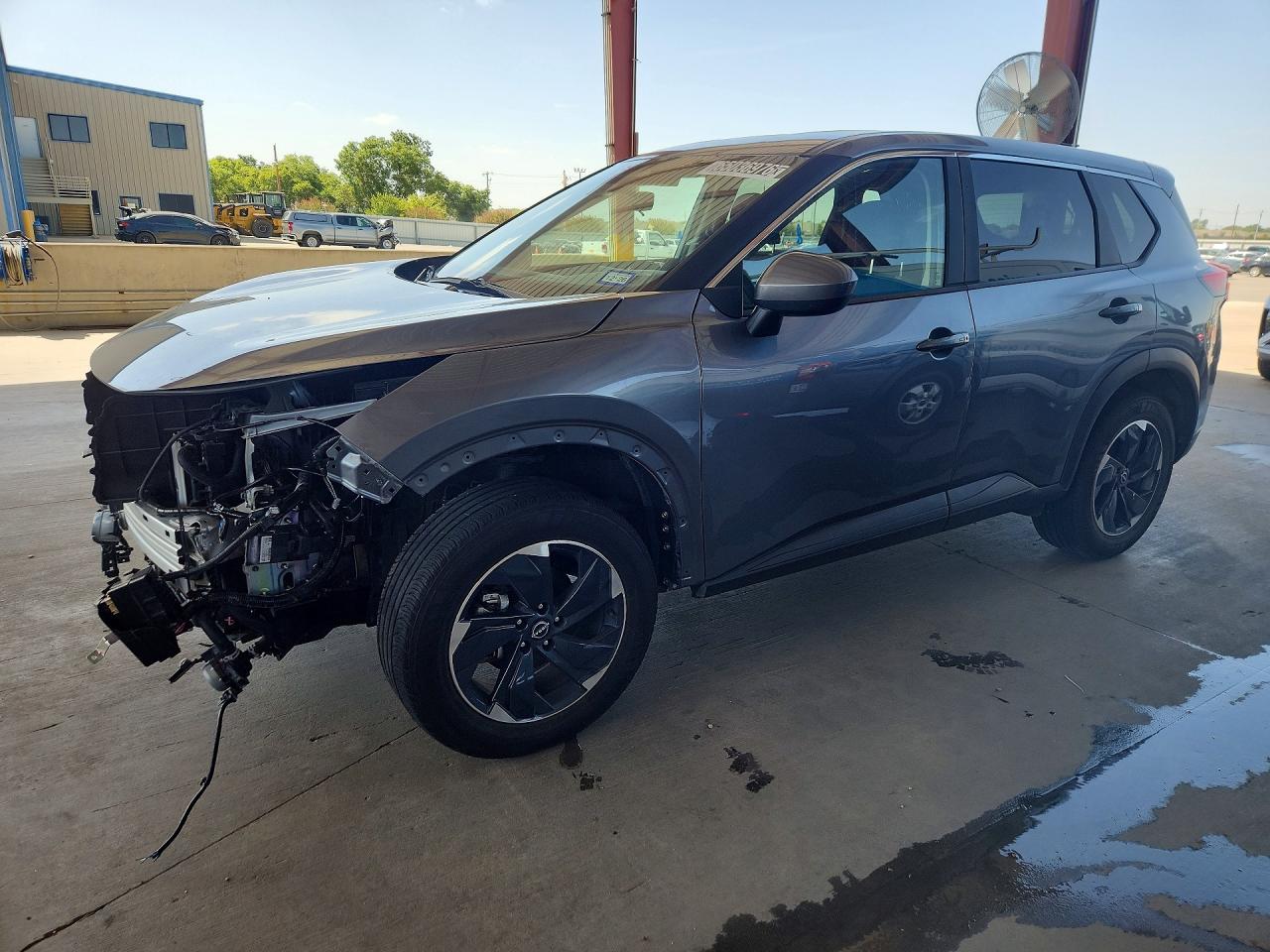 5N1BT3BB2SC813577 · 2025 NISSAN ROGUE